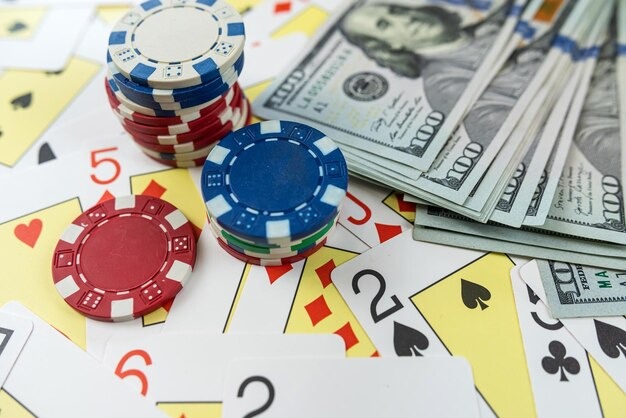 gacor 305 mobile app interface showing sportsbook, live dealer, and slot game categories